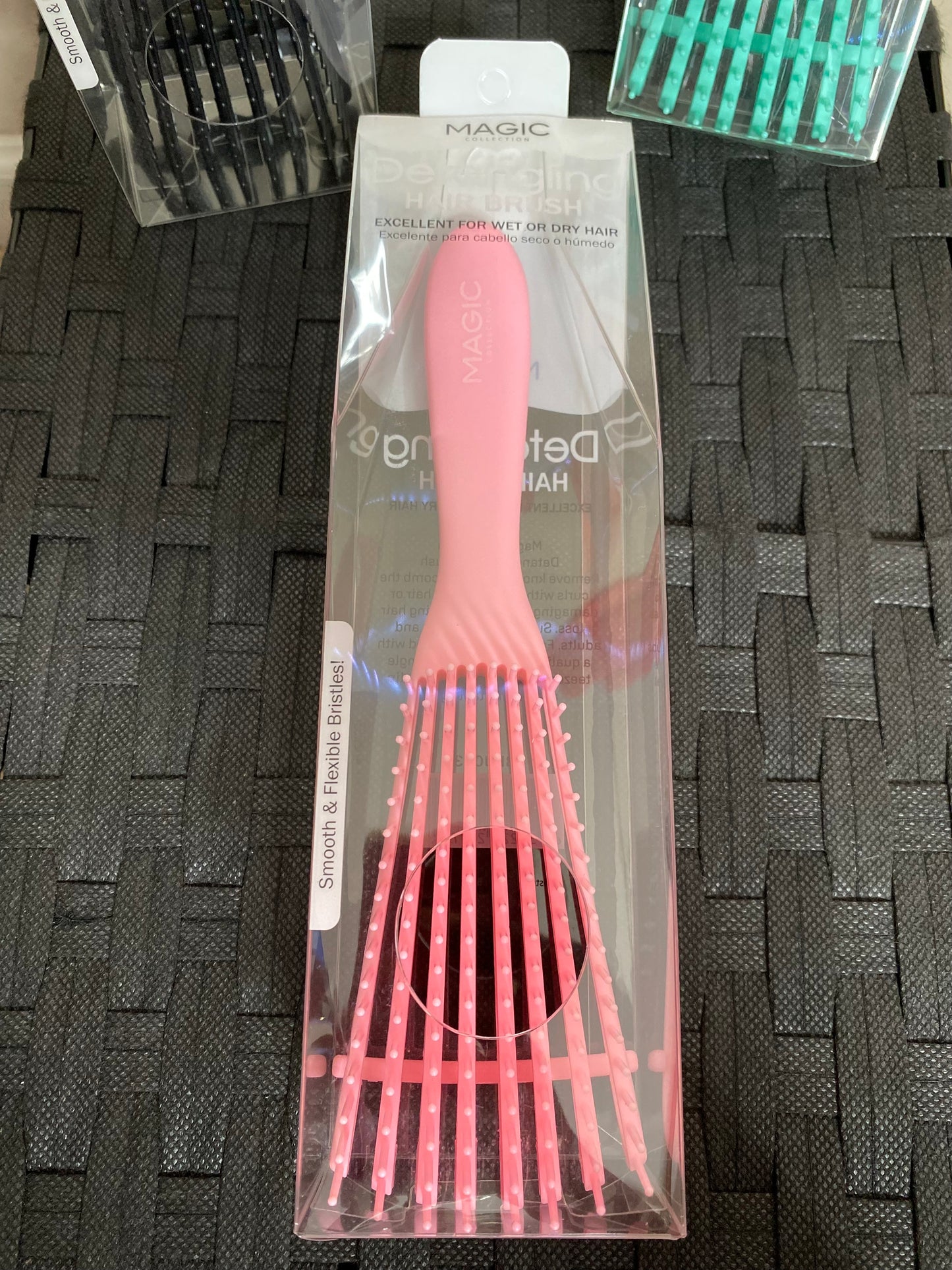 Magic Collection Flexible Bristles Detangling Brush