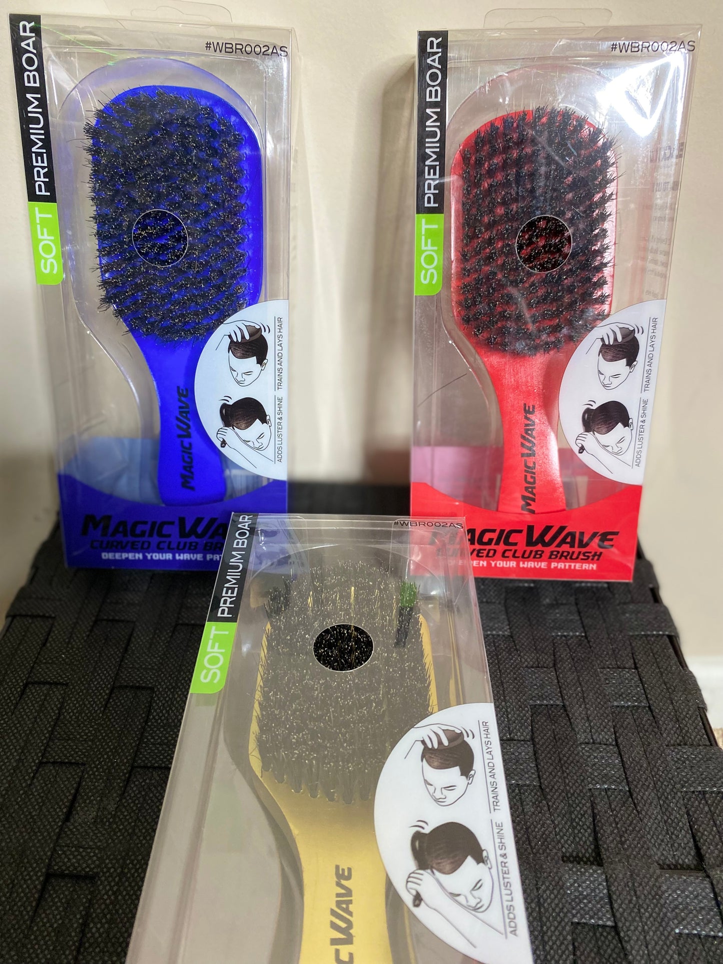 Black Ice Magic Wave Curved Wave Brush Hard Premium Boar